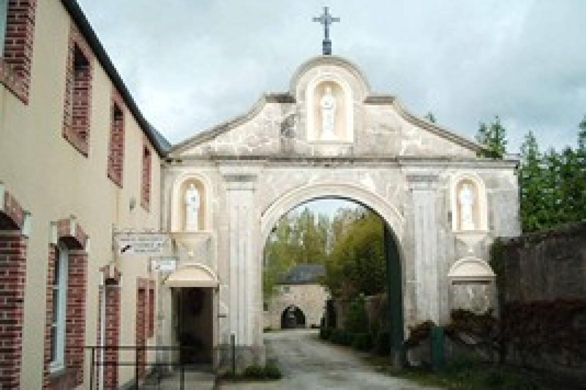 Patrimoine religieux : l'Abbaye Notre-Dame de Port-du-Salut